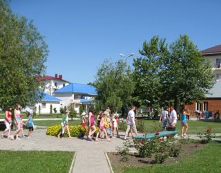 Детский оздоровительный лагерь "Огонек"